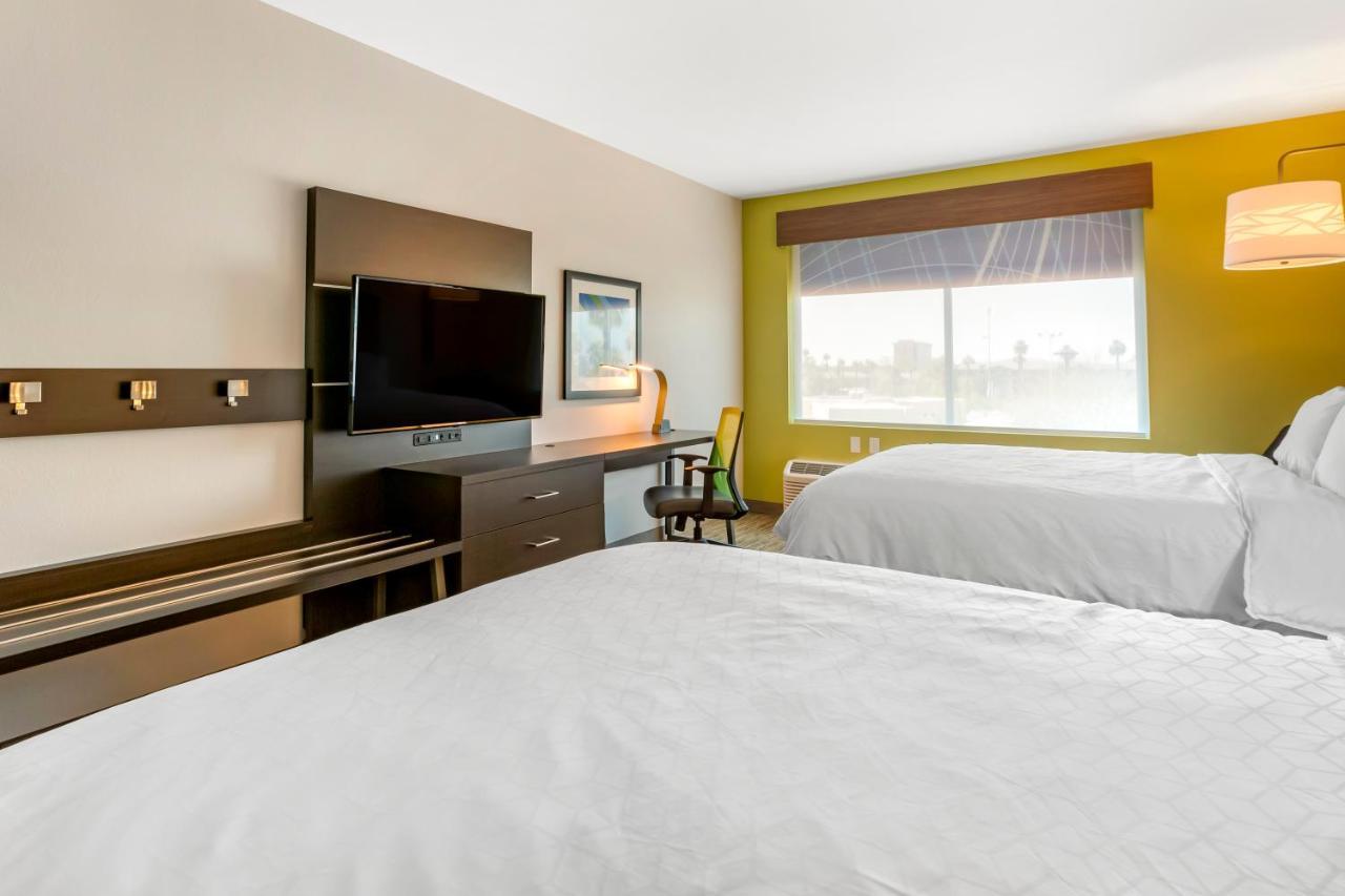 Holiday Inn Express & Suites - Phoenix Dwtn - State Capitol By Ihg Exterior foto