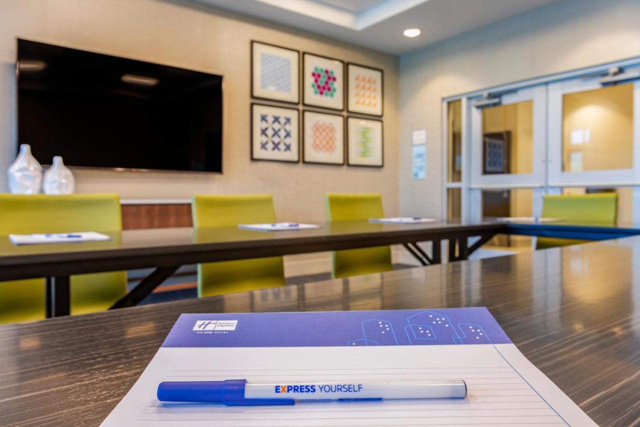 Holiday Inn Express & Suites - Phoenix Dwtn - State Capitol By Ihg Exterior foto